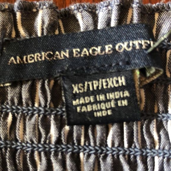 American Eagle Outfitters off shoulder/tiered bell sleeves/smocked sz XS/stripes - Picture 7 of 16